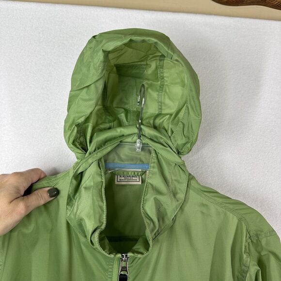 LL Bean Womens Nylon Windbreaker L Lime Green Hooded Zip Front Travel FLAW - Picture 14 of 14